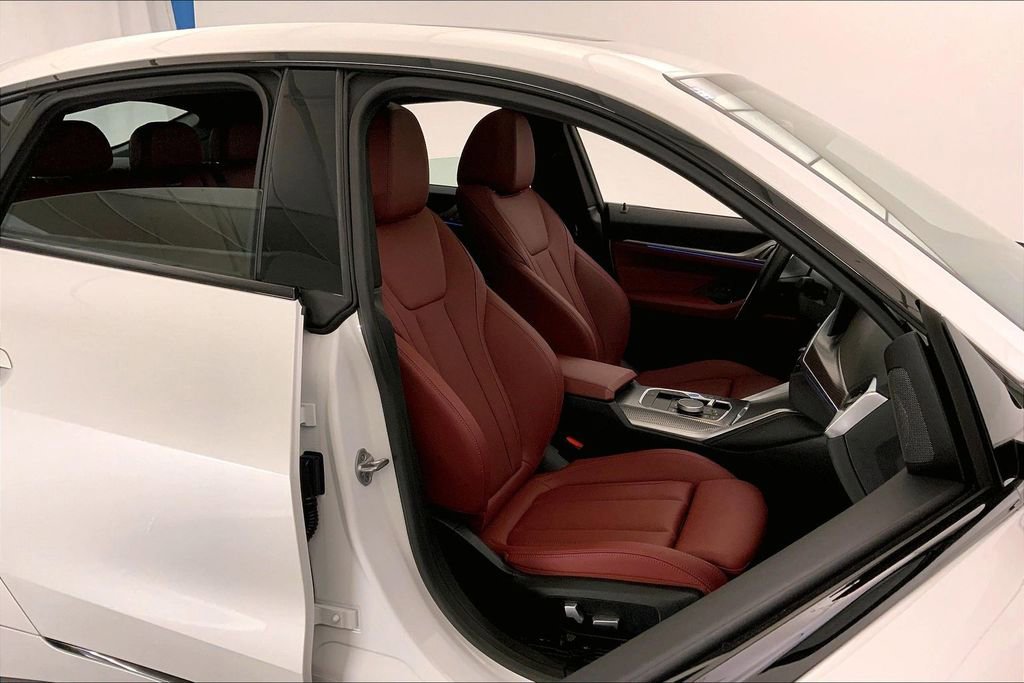 Certified 2023 BMW i4 eDrive40 w/ M Sport Package RWD image 6