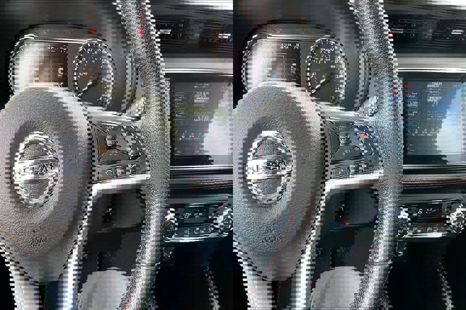 Used 2019 Nissan Kicks SR w/ SR Premium Package image 23