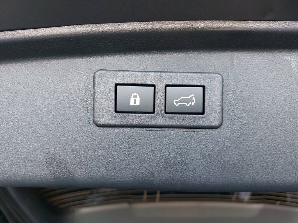 Certified 2025 Subaru Outback Onyx Edition AWD/4WD image 23