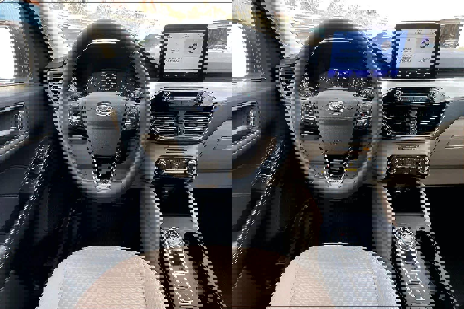 Certified 2022 Ford Escape SE w/ Convenience Package image 11