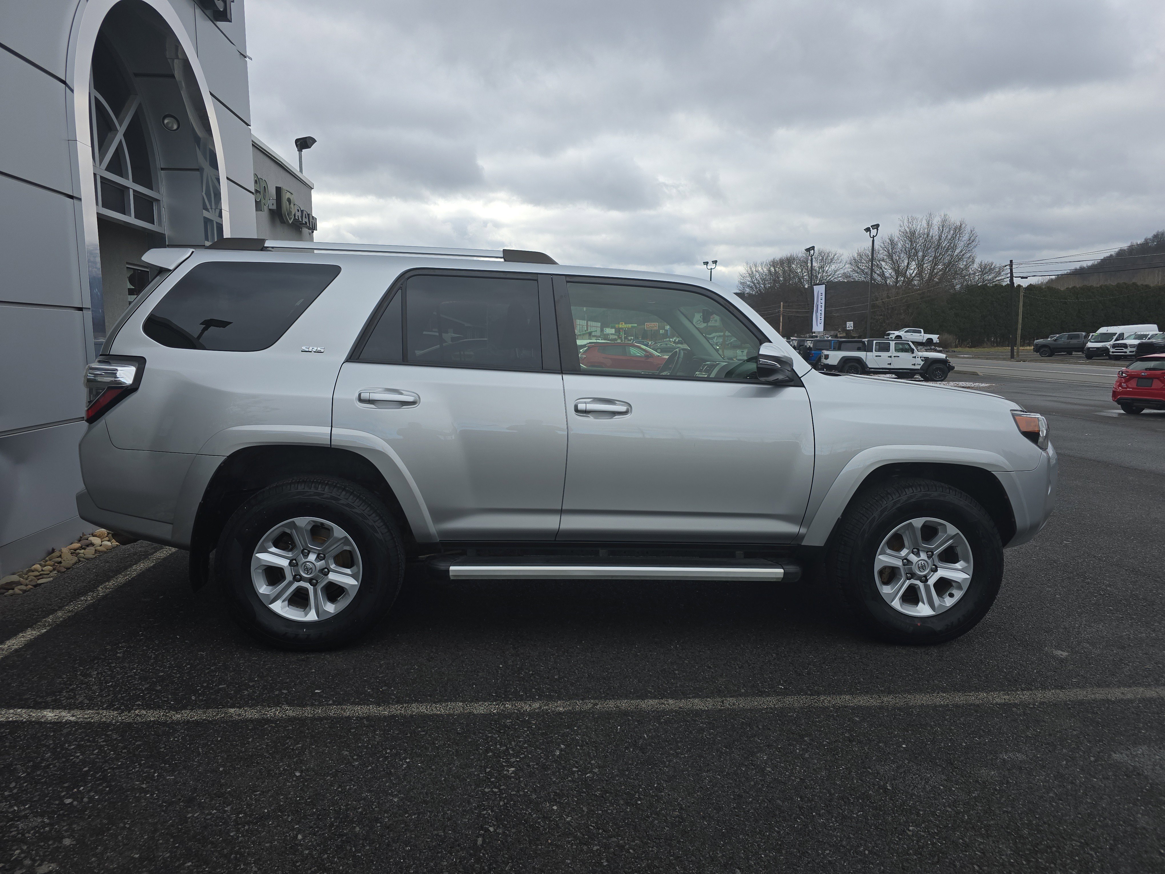 Used 2022 Toyota 4Runner SR5 Premium w/ Moonroof Package video 2