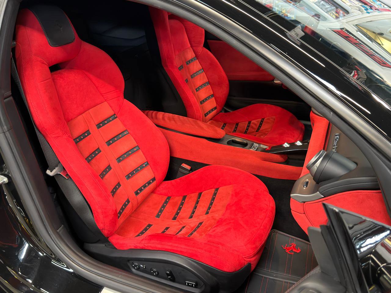 Used 2013 Ferrari F12 Berlinetta RWD image 20