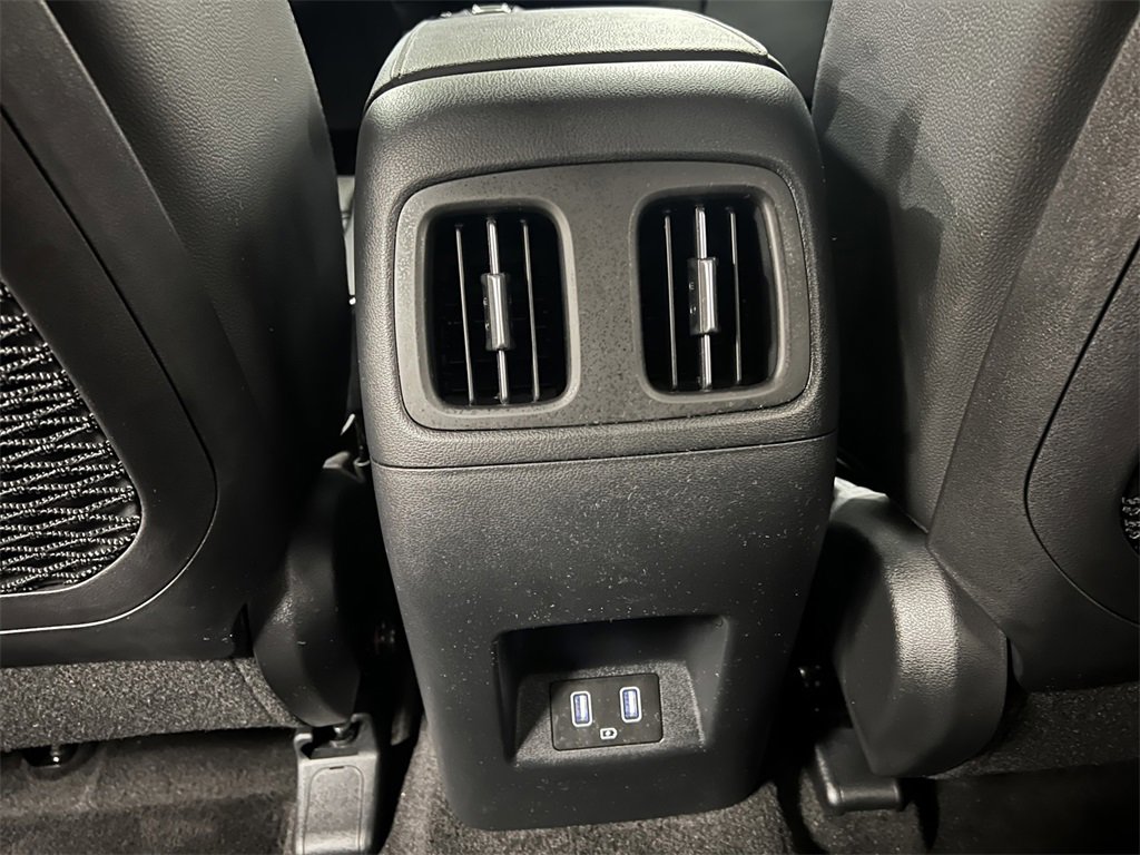 Used 2024 Hyundai Tucson Limited image 13