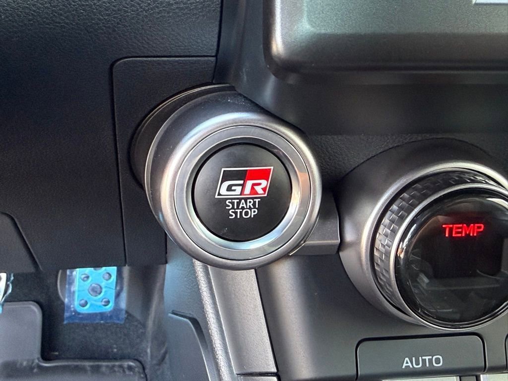 Certified 2025 Toyota GR86 Premium image 28