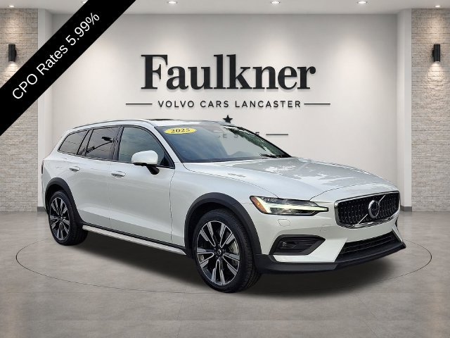 Certified 2025 Volvo V60 B5 Cross Country Ultra