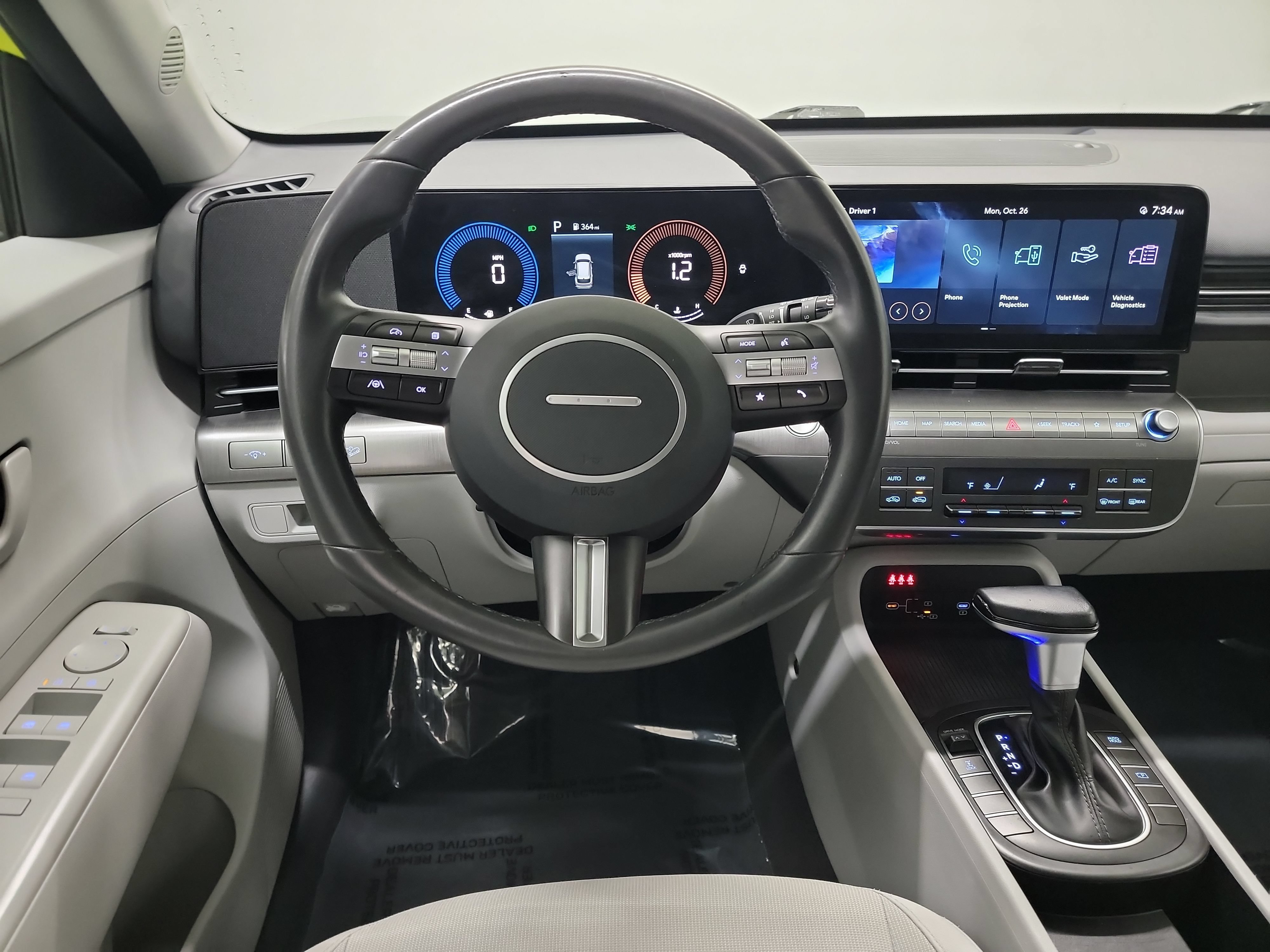 Used 2024 Hyundai Kona SEL AWD/4WD image 16