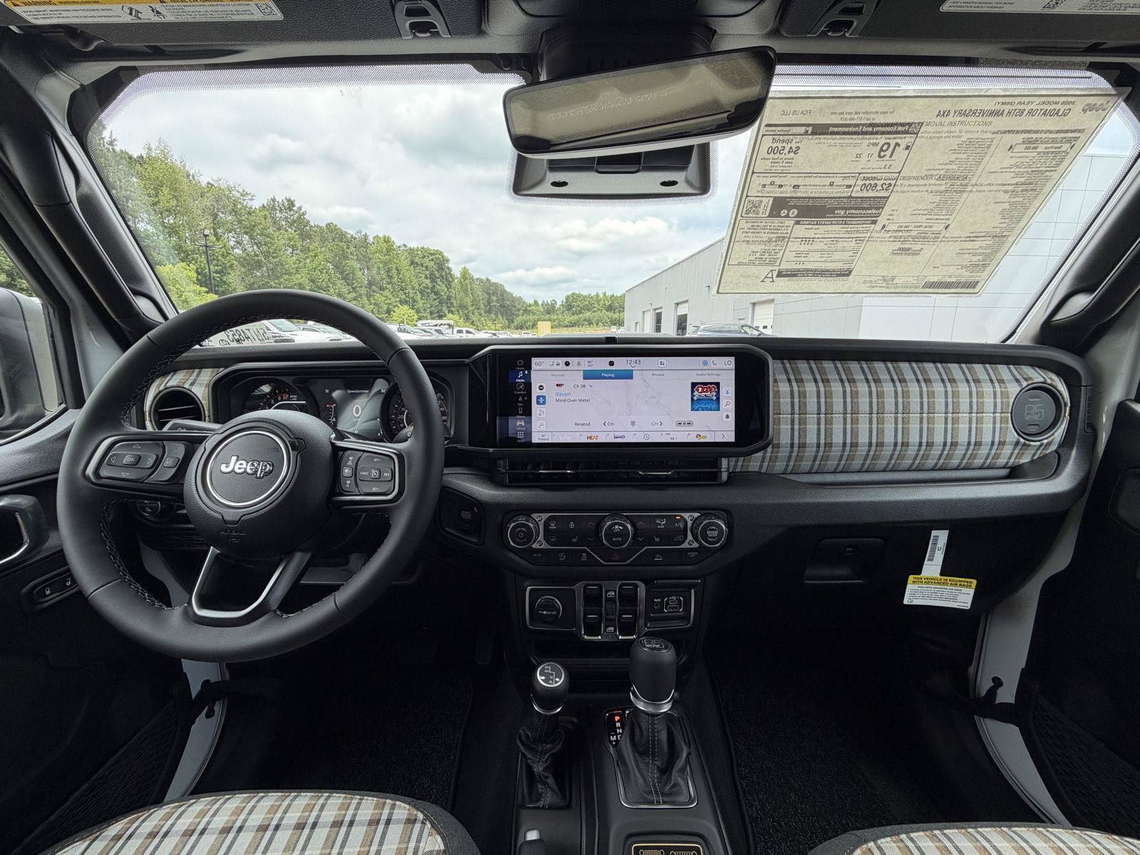 New 2026 Jeep Gladiator Sport AWD/4WD image 8
