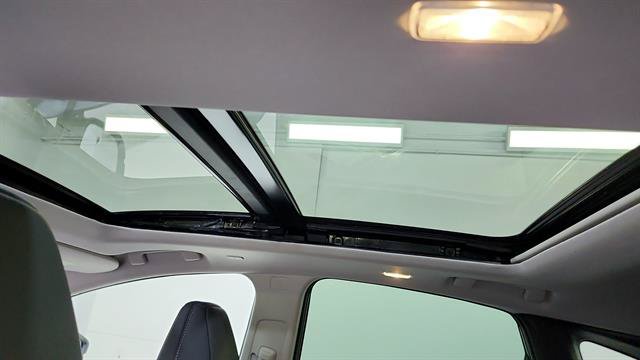 Certified 2025 Nissan Murano SL AWD/4WD image 12
