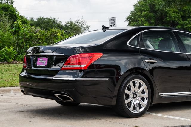 Used 2012 Hyundai Equus Signature RWD image 54
