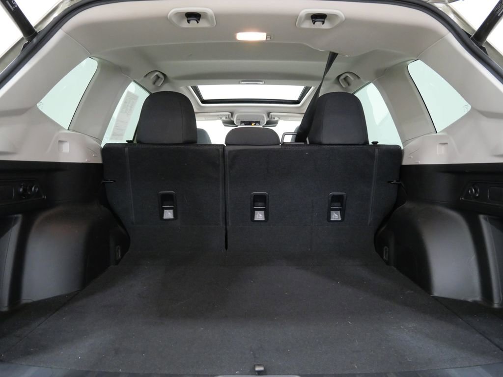 Used 2023 Subaru Forester Premium AWD/4WD image 27