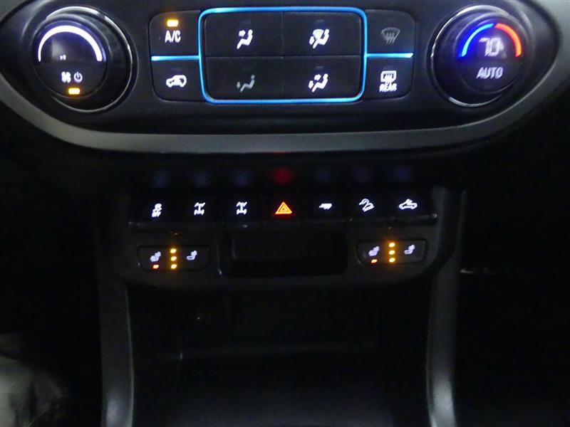 Used 2019 Chevrolet Colorado ZR2 AWD/4WD image 16