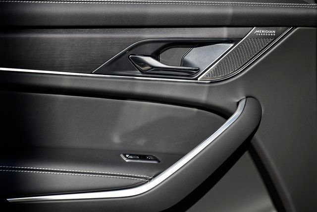 New 2026 Jaguar F-PACE R-Dynamic S AWD/4WD image 22