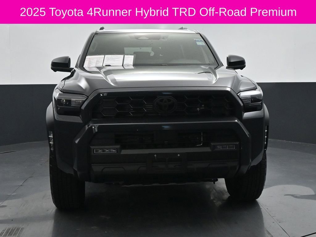 Used 2025 Toyota 4Runner TRD Off-Road Premium image 2