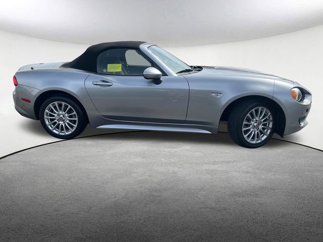 Used 2017 FIAT 124 Spider Classica RWD image 14