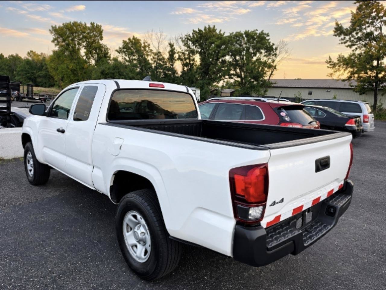 Used 2021 Toyota Tacoma SR AWD/4WD image 3