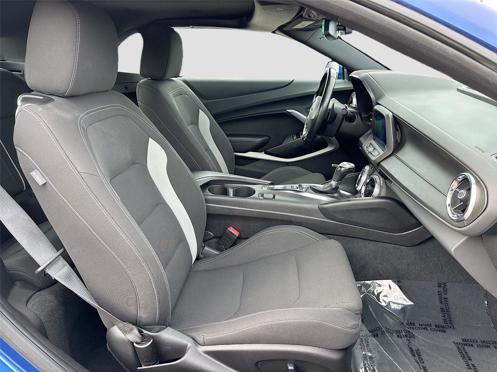 Used 2022 Chevrolet Camaro LT w/ Technology Package image 27