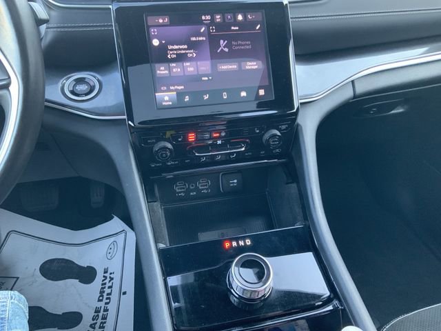 Used 2021 Jeep Grand Cherokee L Laredo image 23