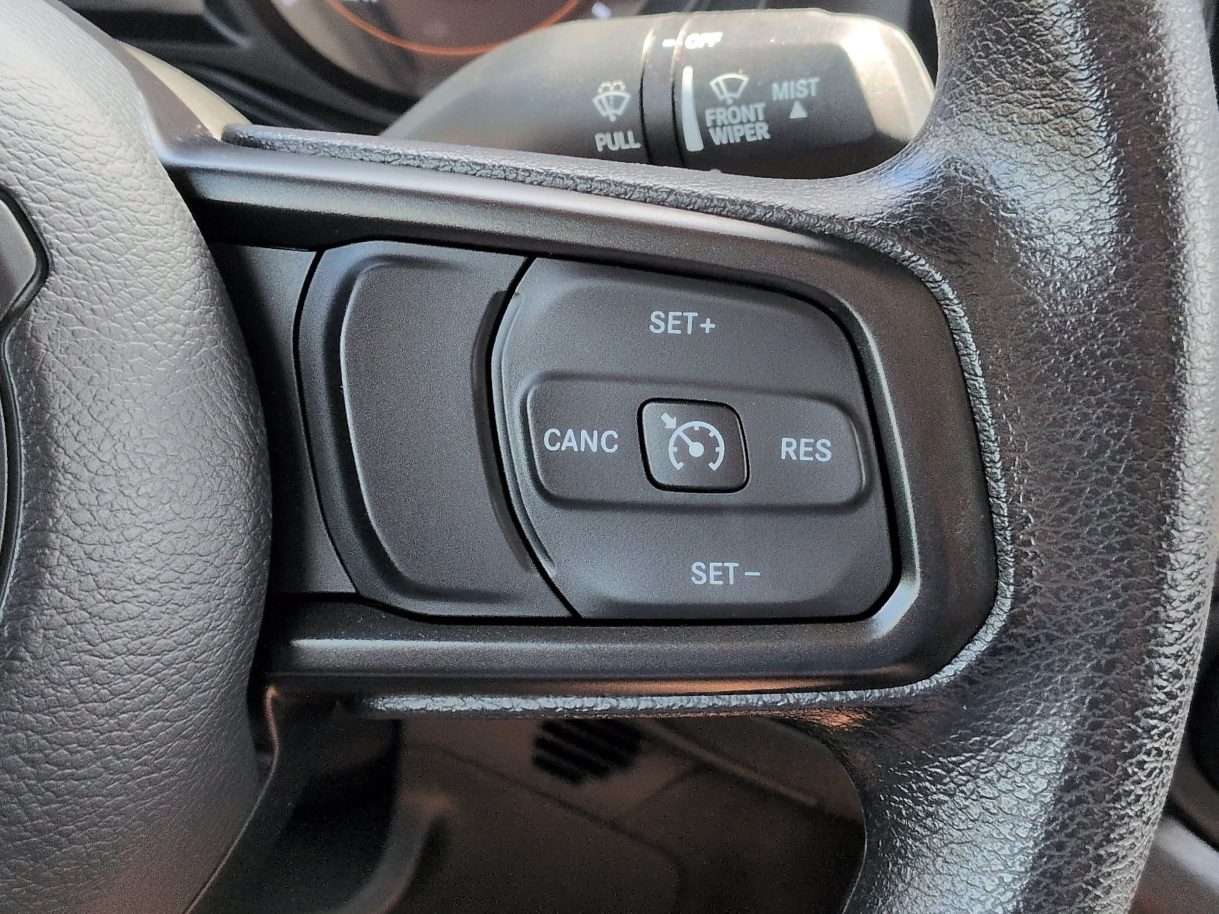 Used 2025 Jeep Gladiator Sport AWD/4WD image 22
