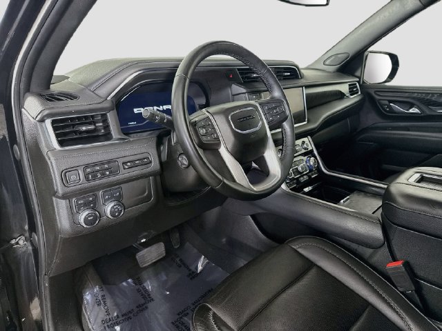 Used 2023 GMC Yukon Denali AWD/4WD image 22