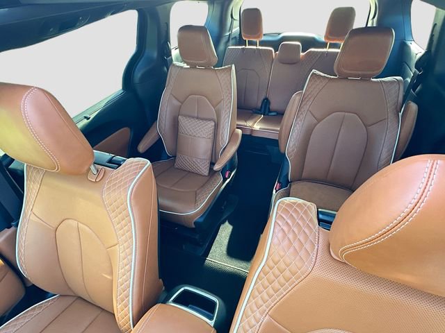 Used 2025 Chrysler Pacifica Pinnacle image 23
