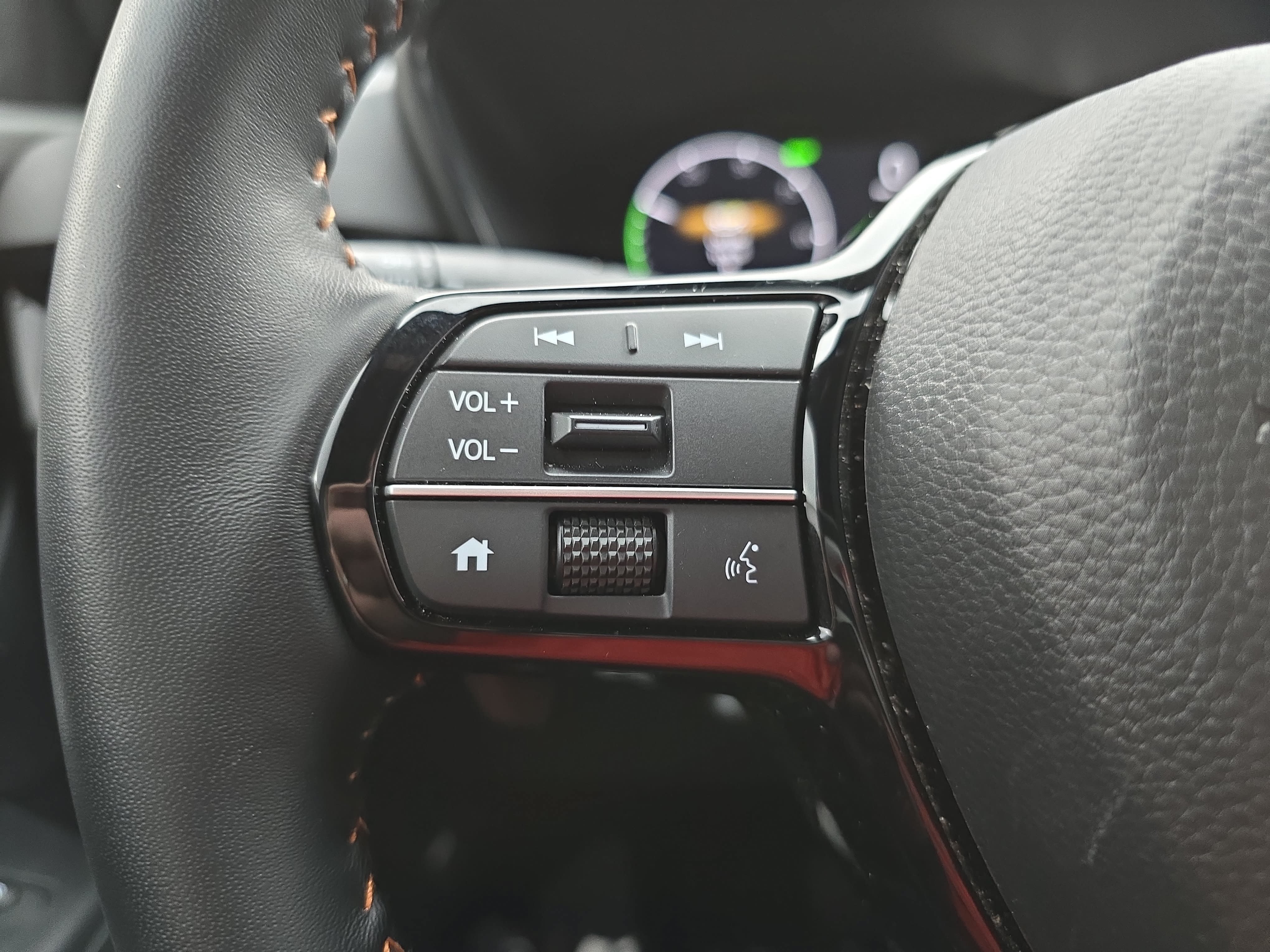 Used 2024 Honda CR-V Sport Touring image 17