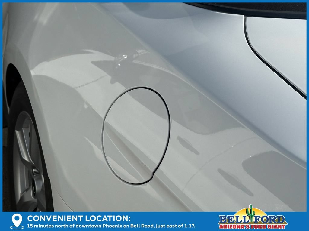 Used 2016 Ford Mustang Convertible RWD image 11