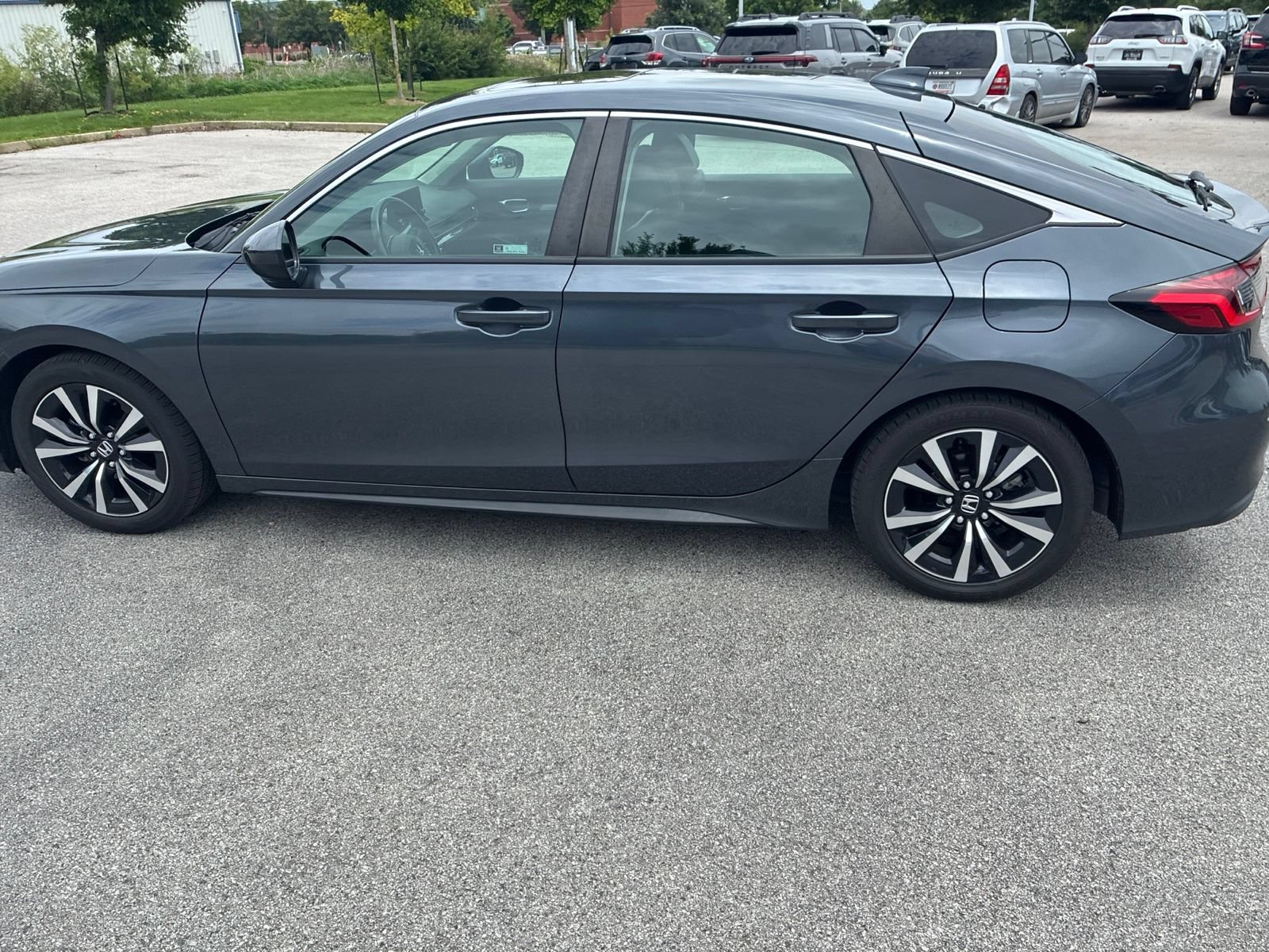 Used 2022 Honda Civic EX-L image 17