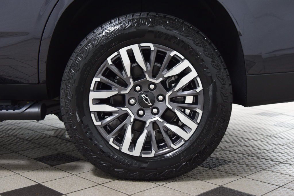 New 2027 Chevrolet Tahoe Z71 w/ Z71 Off-Road Package AWD/4WD image 29