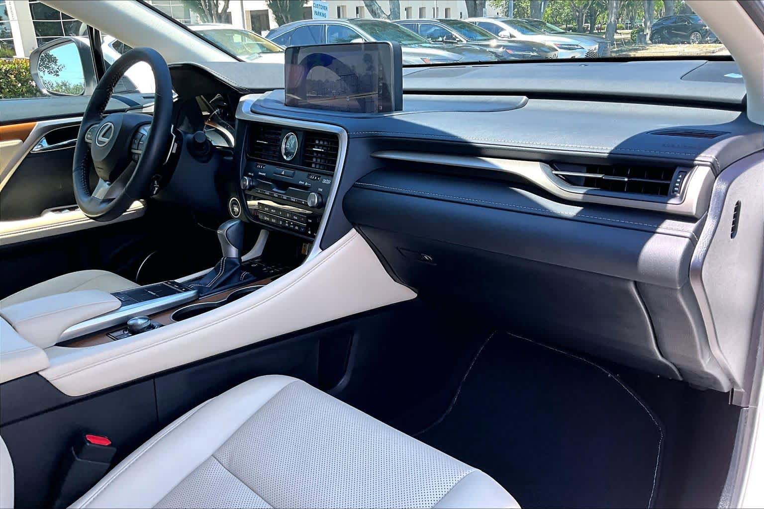 Used 2022 Lexus RX 350 AWD w/ Premium Package image 19