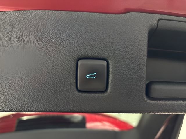 Used 2024 Ford Escape ST-Line image 23