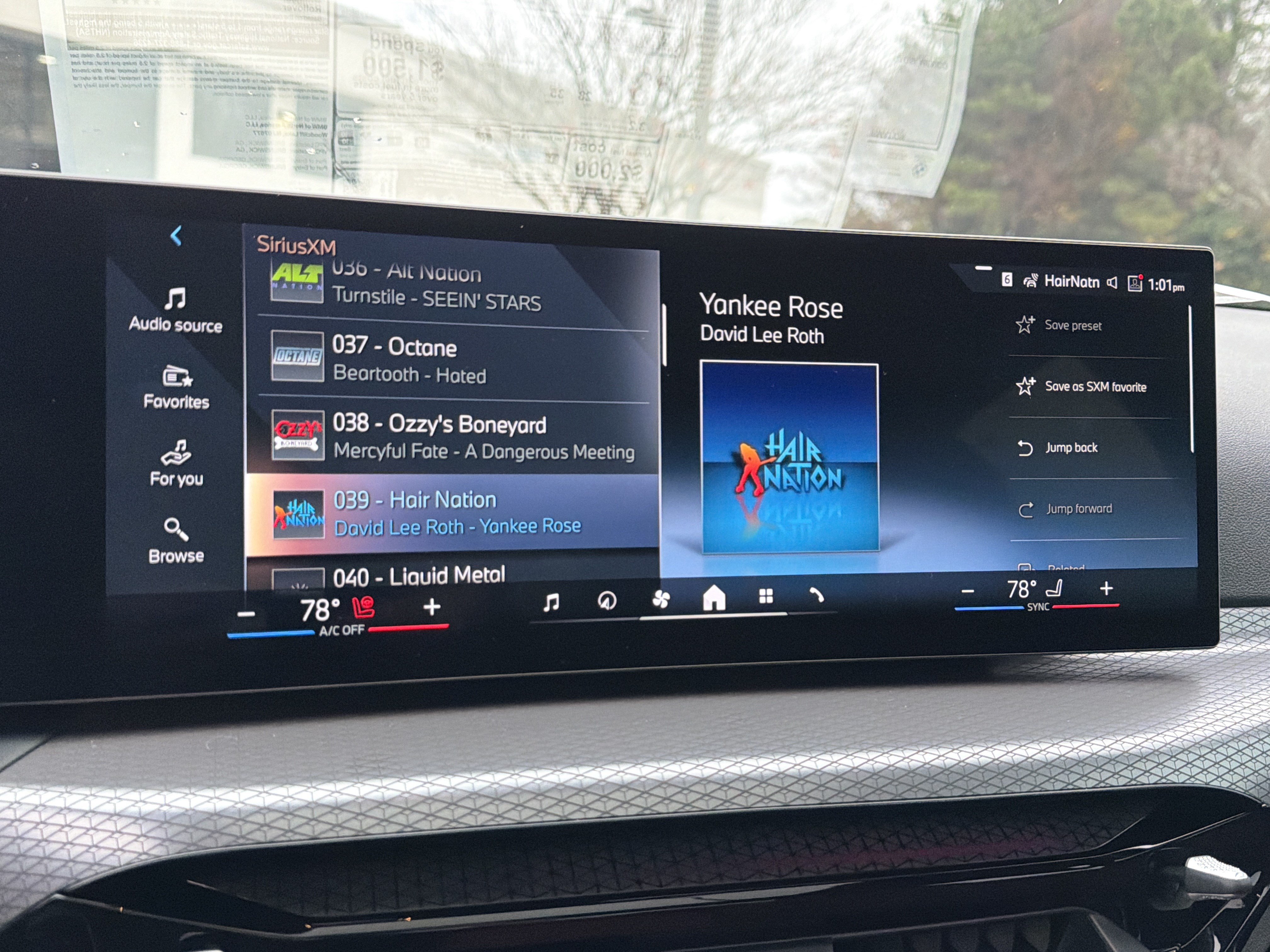New 2026 BMW 330i Sedan w/ M Sport Package RWD image 5