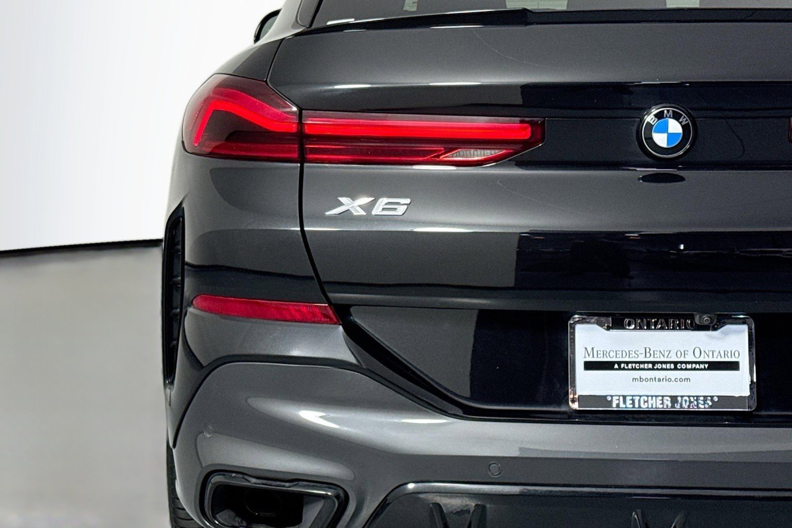 Used 2021 BMW X6 sDrive40i w/ M Sport Package RWD image 15