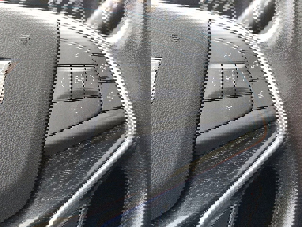 Used 2023 Cadillac XT5 Premium Luxury image 12