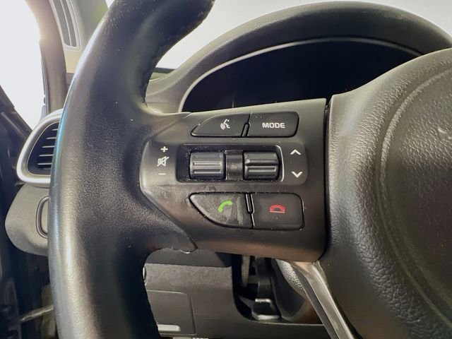 Used 2018 Kia Sorento LX image 17