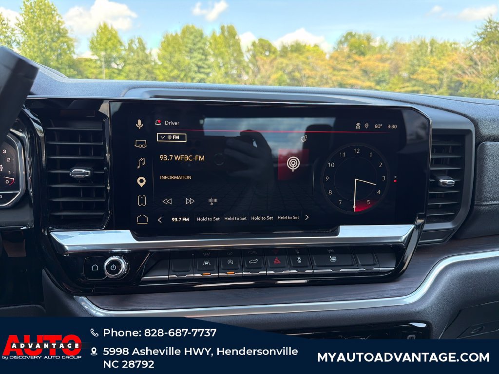 Used 2025 GMC Sierra 1500 SLT AWD/4WD image 15