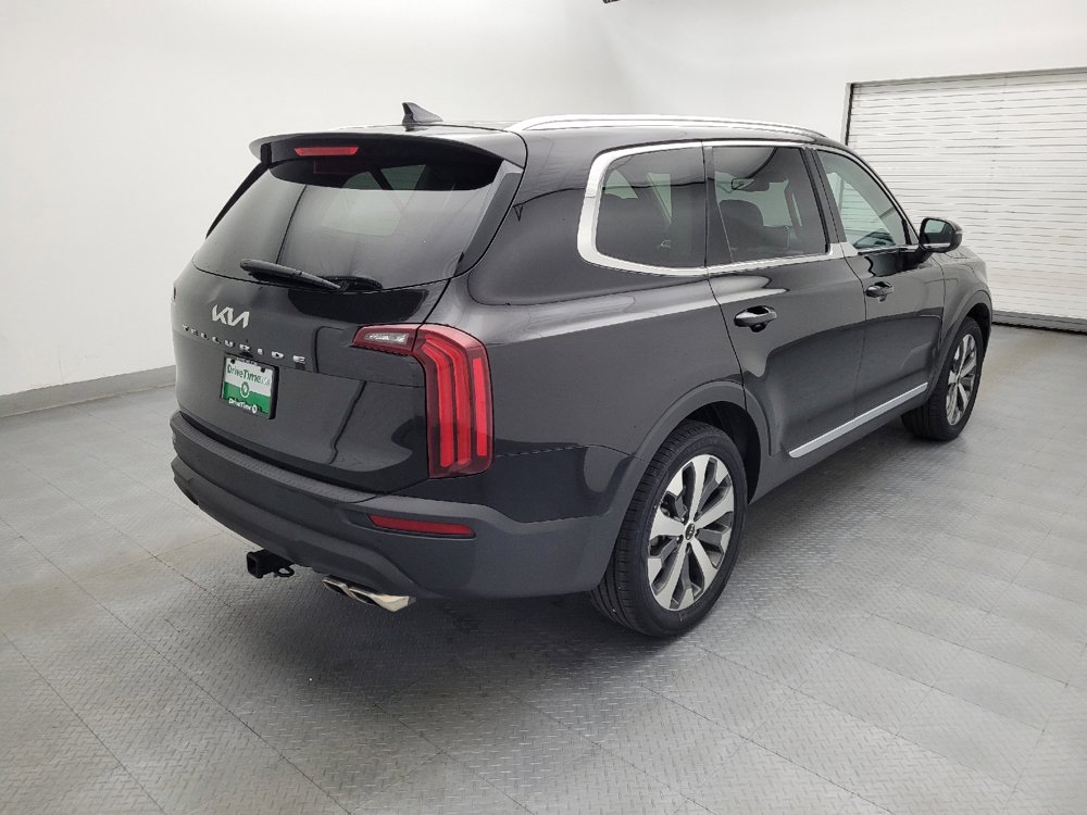Used 2022 Kia Telluride EX w/ EX Premium Package FWD image 9