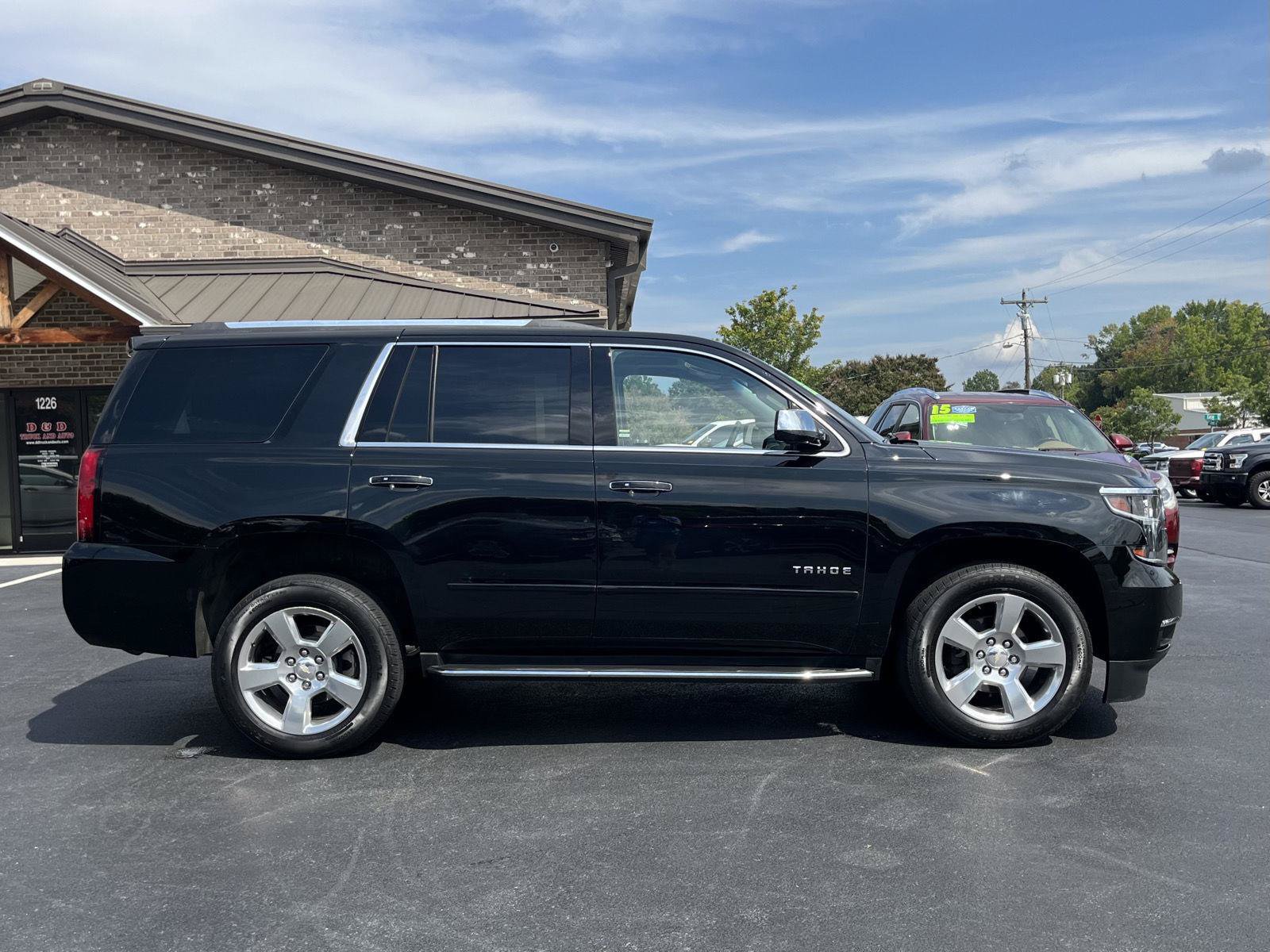 Used 2019 Chevrolet Tahoe Premier AWD/4WD image 27