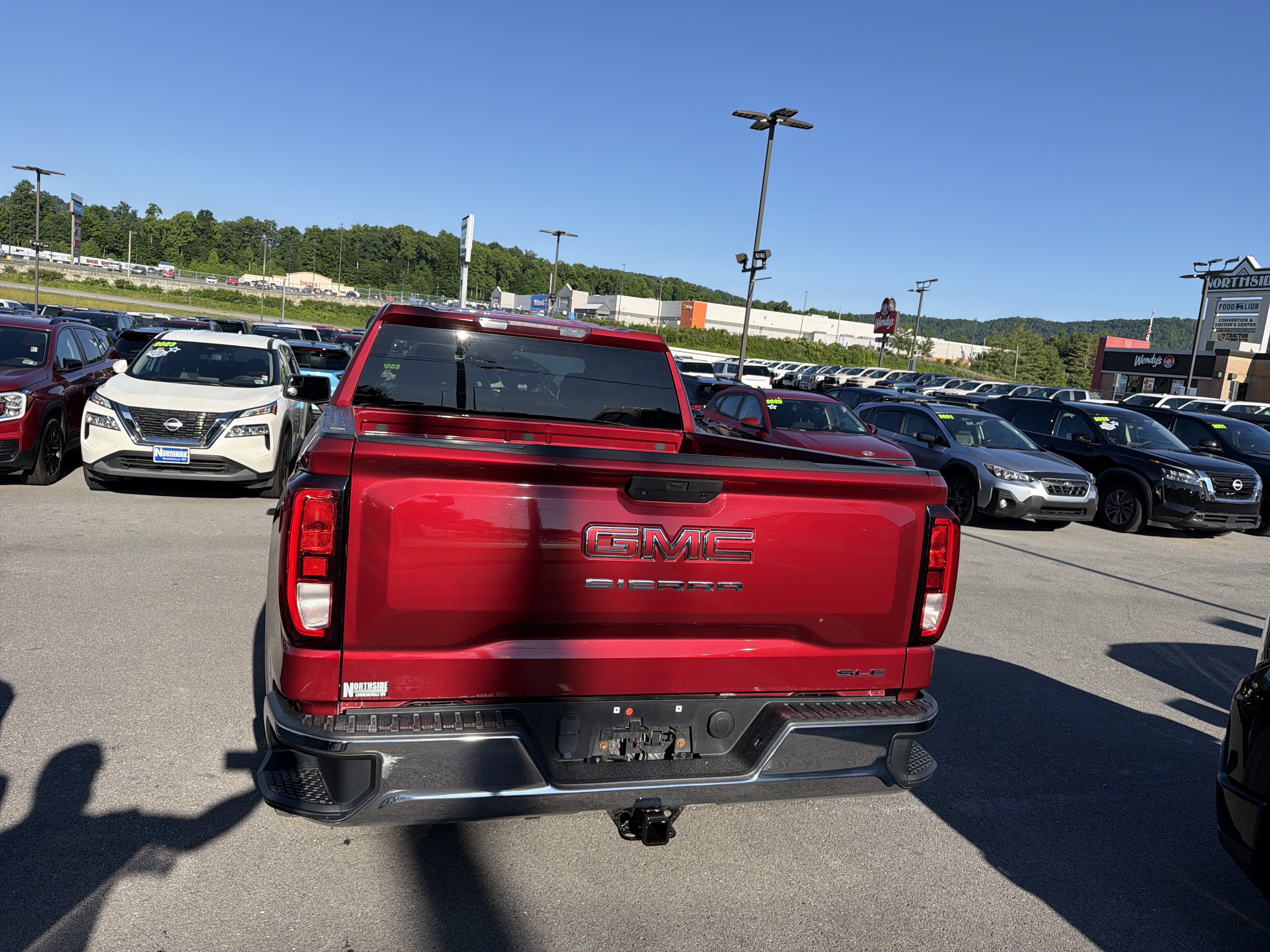 Used 2019 GMC Sierra 1500 SLE w/ SLE Value Package AWD/4WD image 7