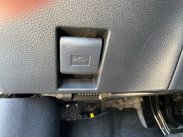 Used 2025 Toyota Corolla LE FWD image 48