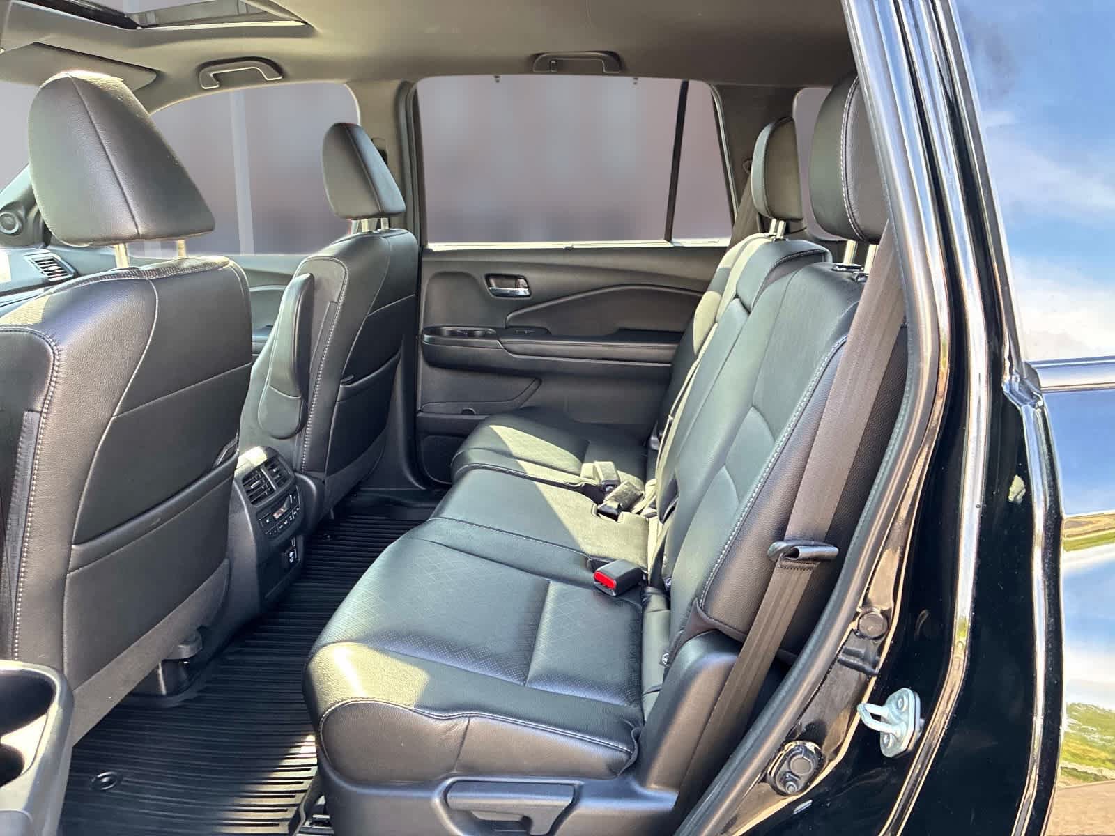 Used 2021 Honda Passport Touring image 17