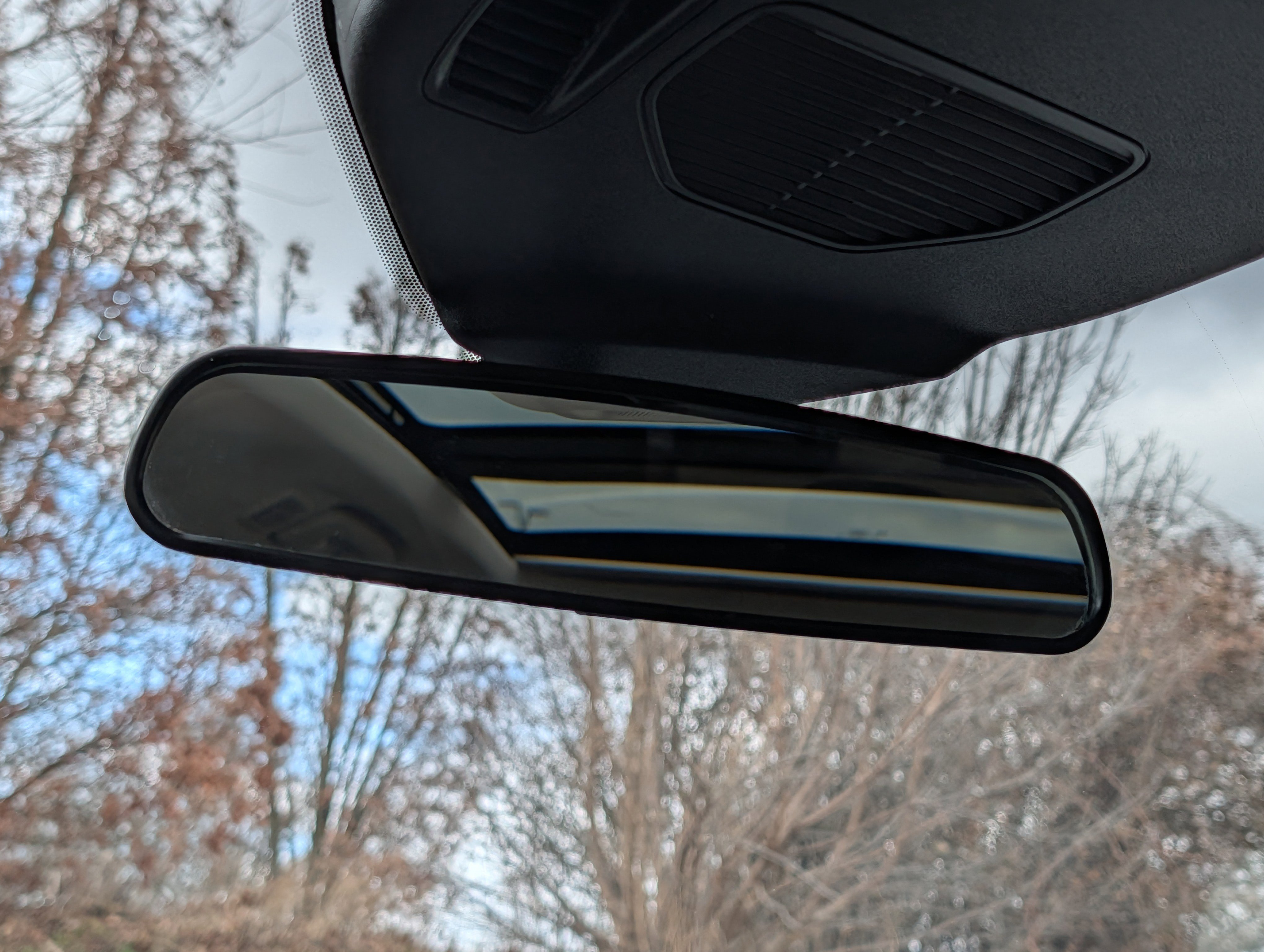 Used 2022 Ford Escape SE w/ SE Sport Appearance Package image 19