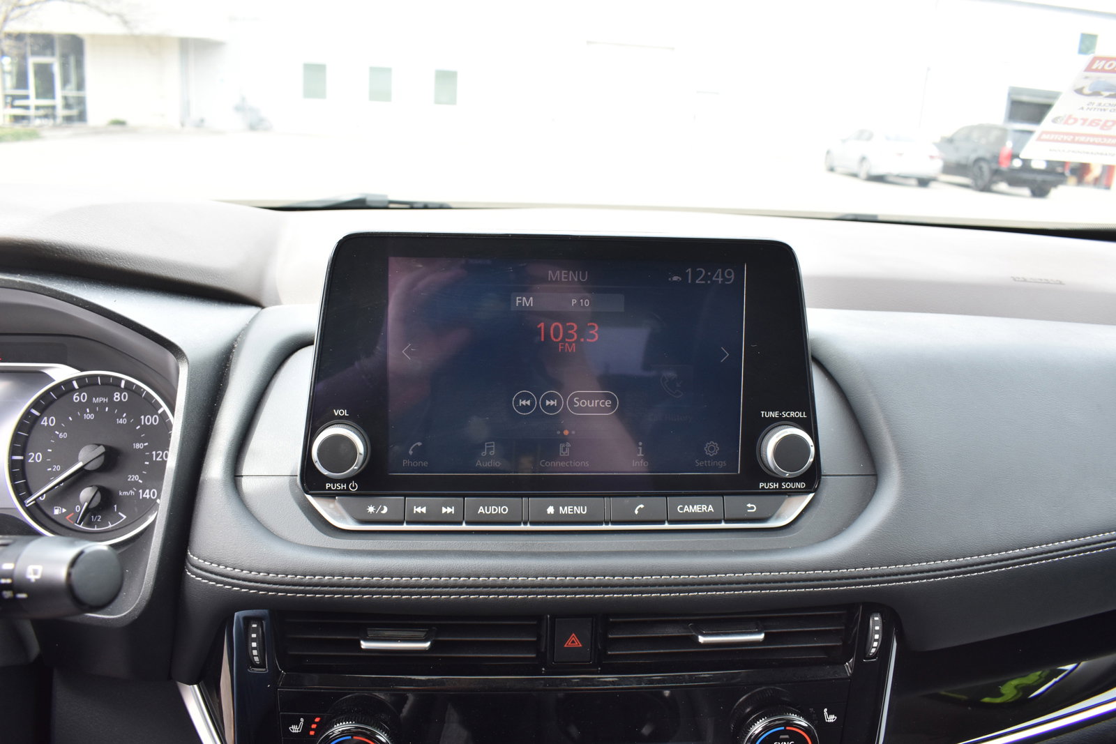 Used 2023 Nissan Rogue SL image 18