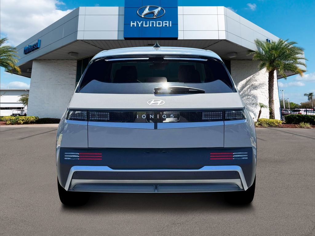 New 2026 Hyundai Ioniq 5 SE image 7