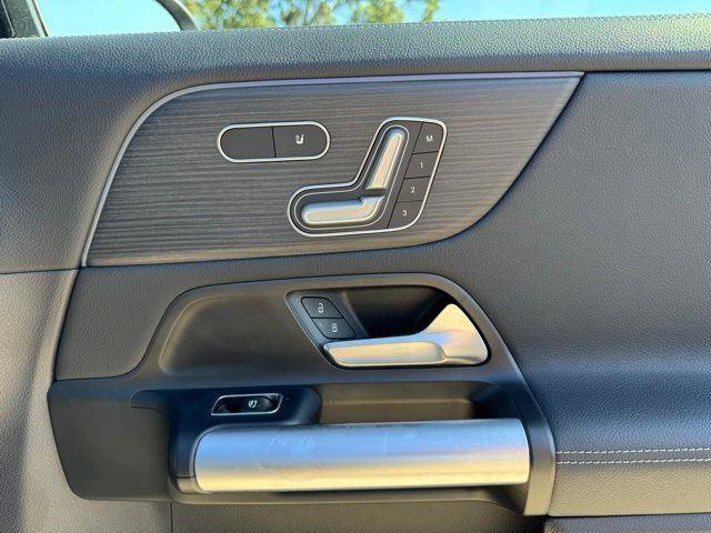 Certified 2025 Mercedes-Benz GLA 250 GLA 250 image 29