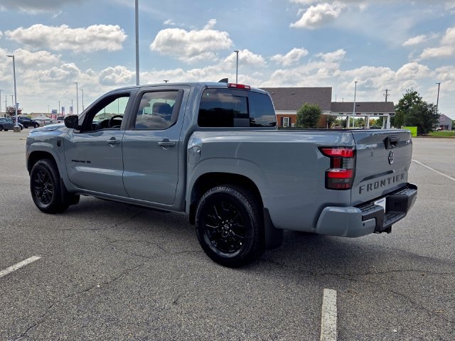 New 2027 Nissan Frontier SV w/ SV Convenience Package RWD image 9
