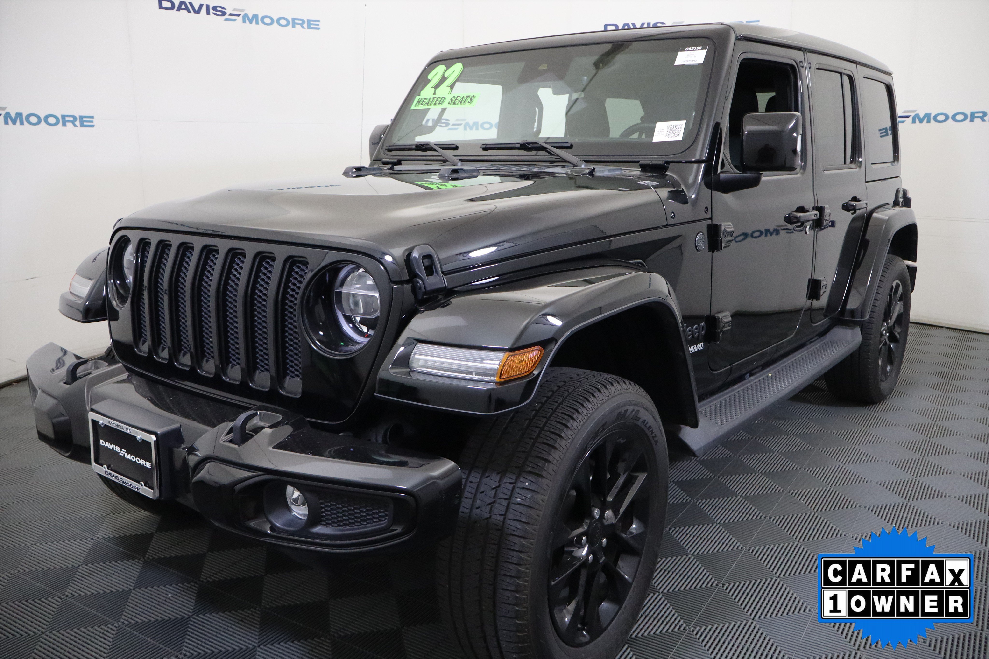 Used 2022 Jeep Wrangler Unlimited Sahara AWD/4WD image 12