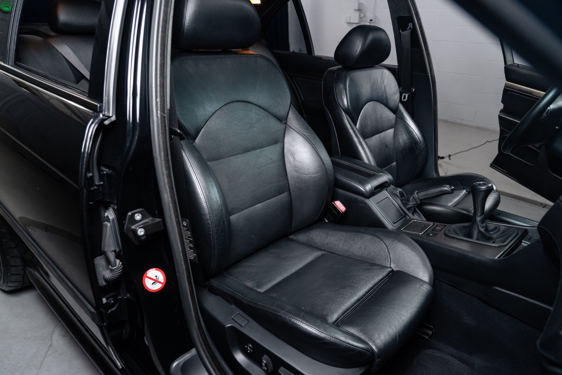 Used 2000 BMW M5 RWD image 46
