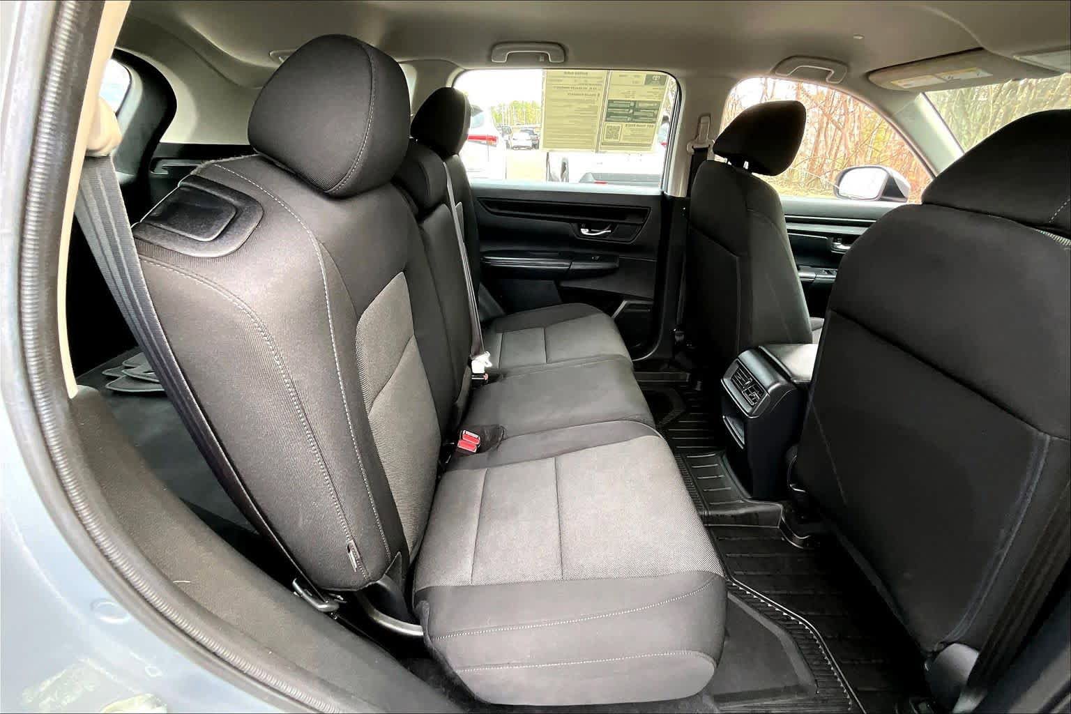 Used 2024 Honda CR-V LX image 18