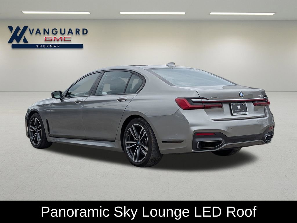 Used 2022 BMW 740i xDrive w/ M Sport Package image 5
