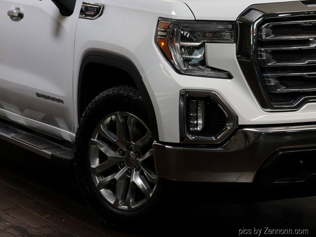 Used 2020 GMC Sierra 1500 SLT w/ SLT Premium Package AWD/4WD image 3